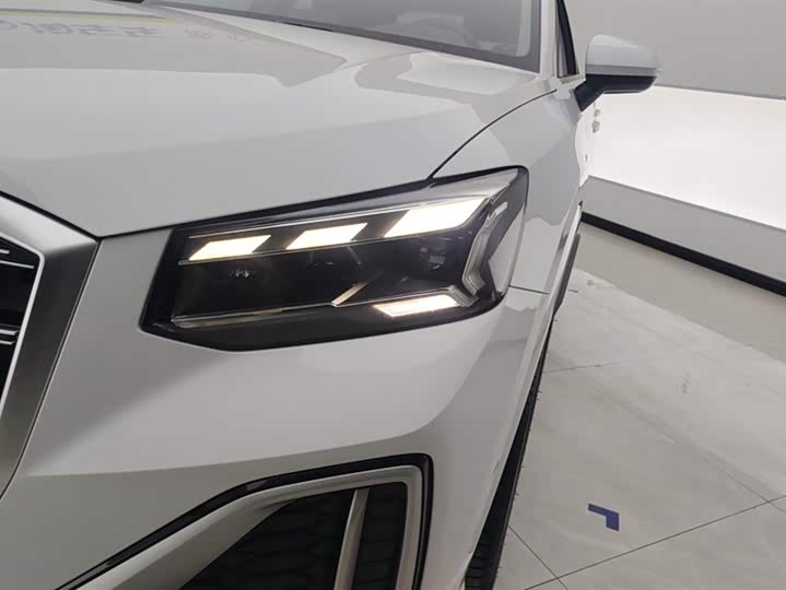 Фото 5 - Audi Q2L