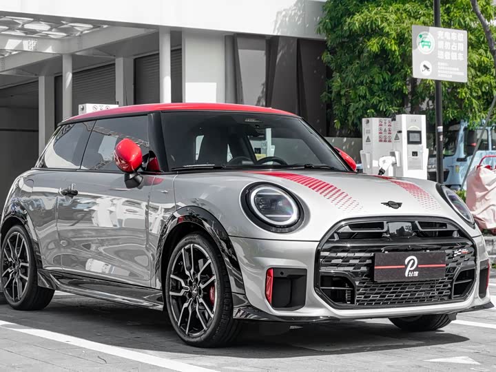 2025 Mini Mini JCW