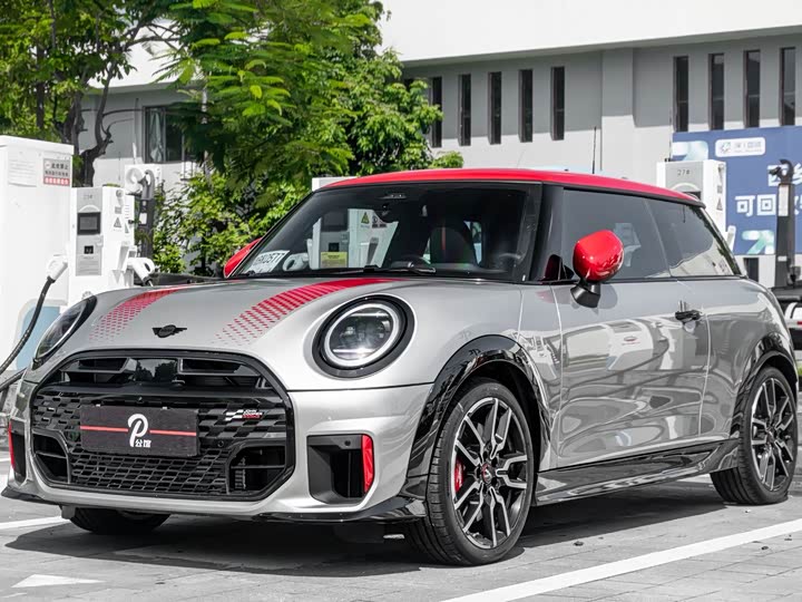 2025 Mini Mini JCW