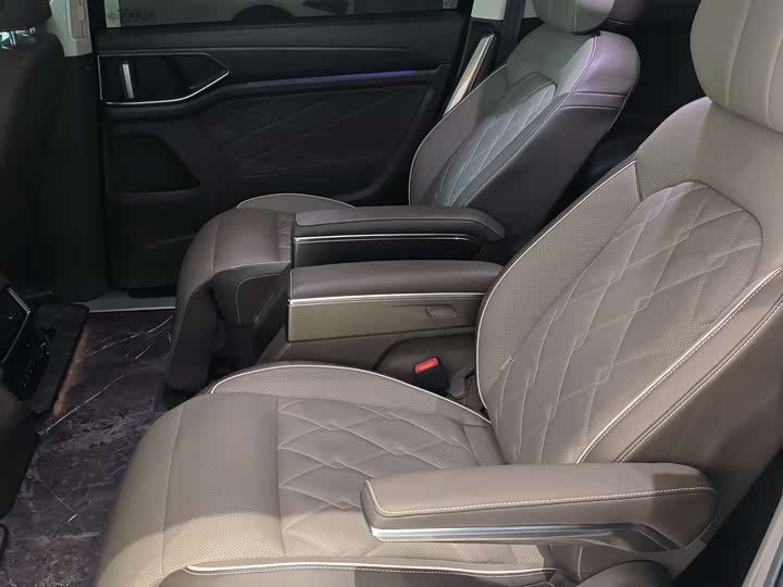 Volkswagen Viloran 2024 2024款 380TSI 尊贵版
