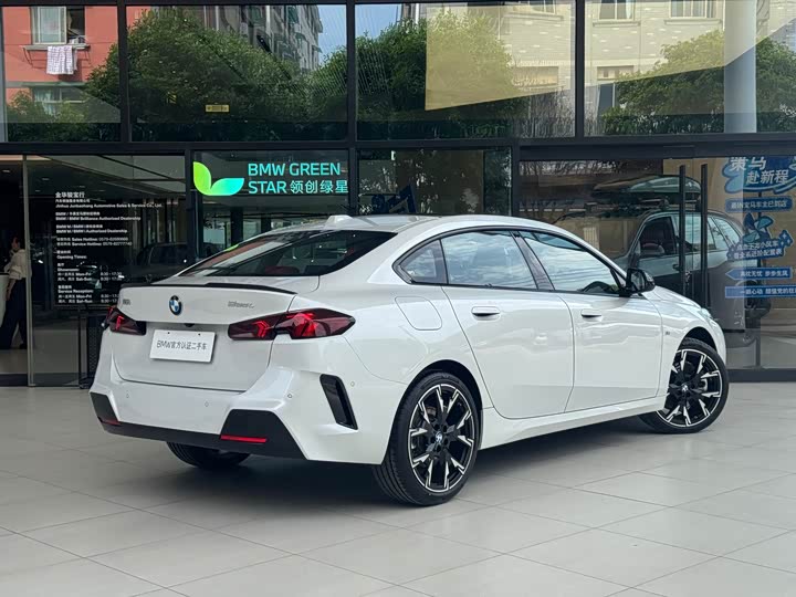Фото 4 - BMW 2 Series