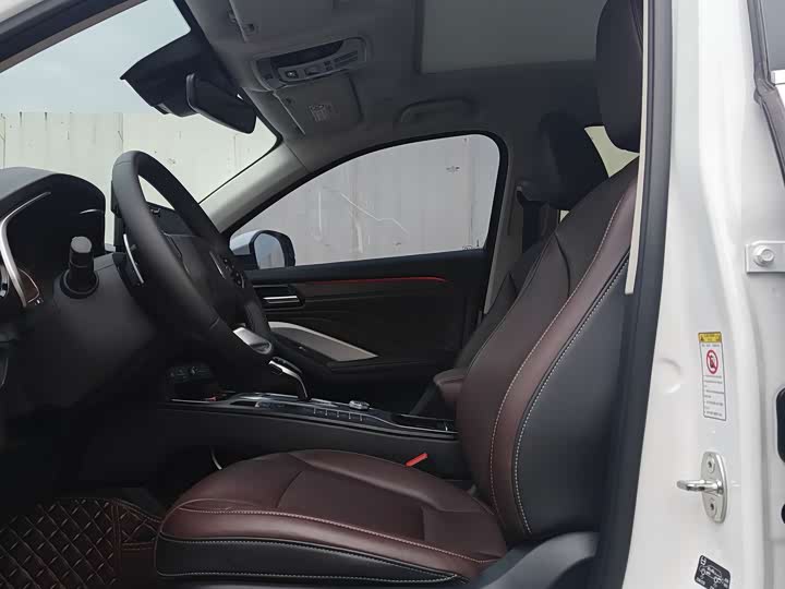 Wey VV6 2021 2021款 2.0T 四驱智驭+