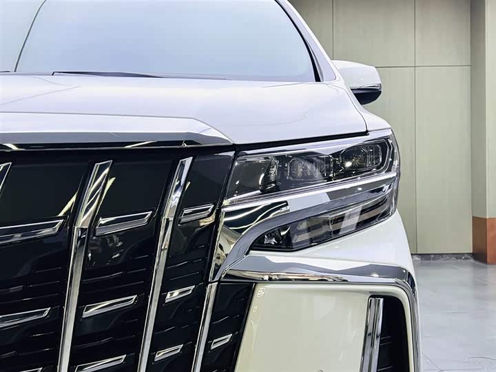 Toyota Alphard 2021 2021款 双擎 2.5L 臻享版