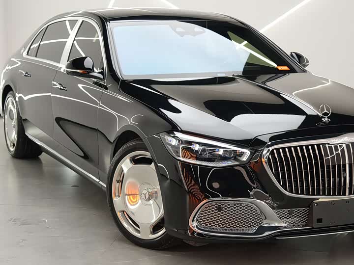 Фото 6 - Mercedes-Benz Maybach S-Class