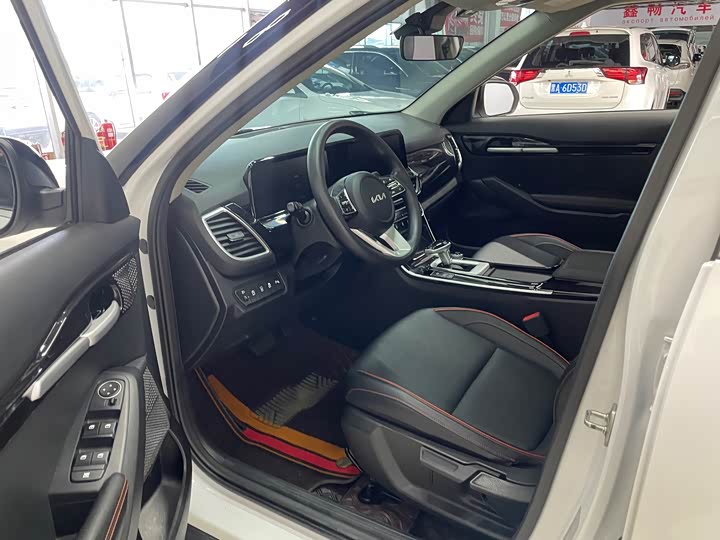 Kia Seltos 2023 2023款 1.5L CVT豪华版