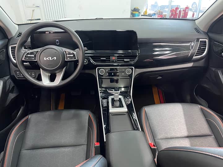 Kia Seltos 2023 2023款 1.5L CVT豪华版