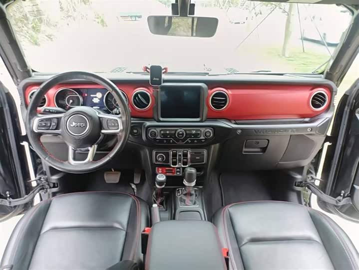 Jeep Wrangler 2021 2021款 2.0T 罗宾汉四门版