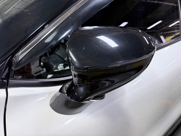 Changan UNI-T 2023 2023款 第二代 1.5T 尊贵型
