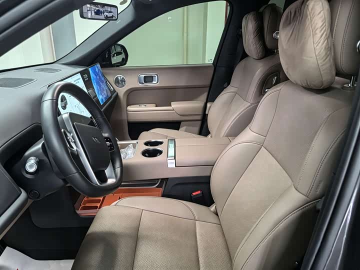 LiXiang L9 2025 2025款 Ultra 智能焕新版