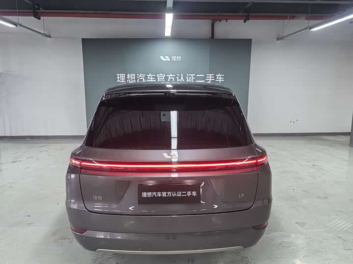 LiXiang L9 2025 2025款 Ultra 智能焕新版