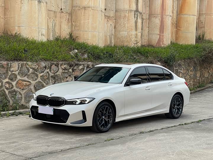 BMW 3 Series 2025 2025款 330Li M运动曜夜套装