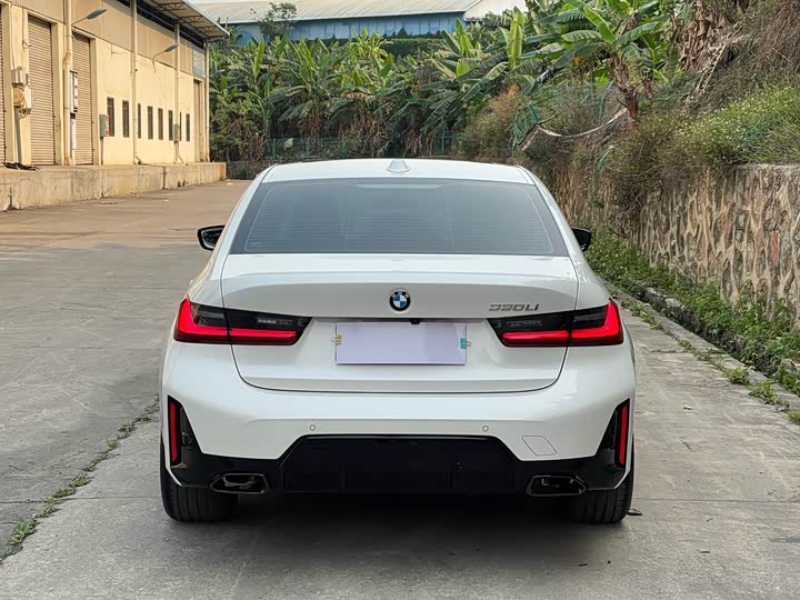 BMW 3 Series 2025 2025款 330Li M运动曜夜套装