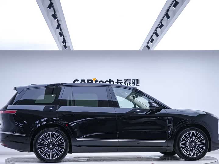 Nio ES8 2026 2026款 六座行政豪华版