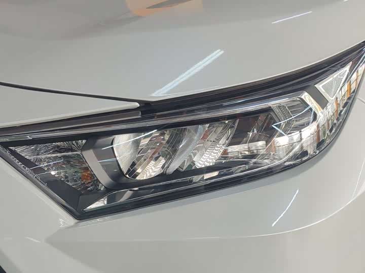 Toyota RAV4 2021 2021款 2.0L CVT两驱风尚版