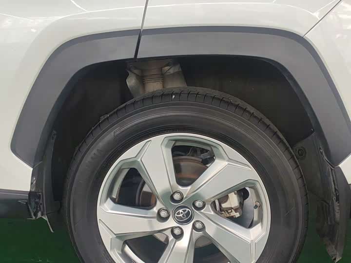 Toyota RAV4 2021 2021款 2.0L CVT两驱风尚版