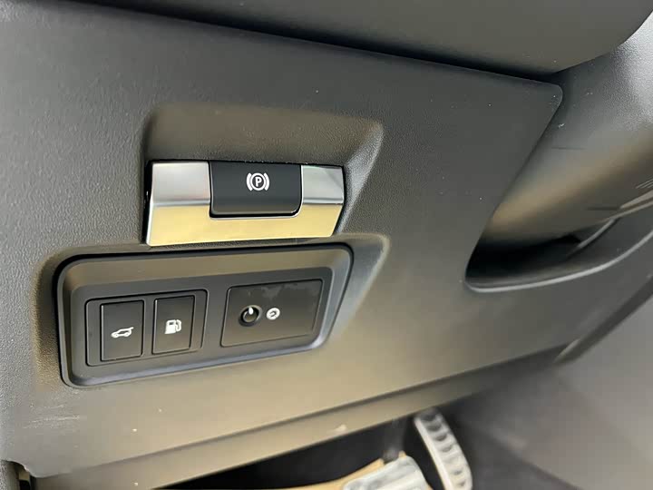 2022 Land Rover Range Rover Evoque L Hybrid