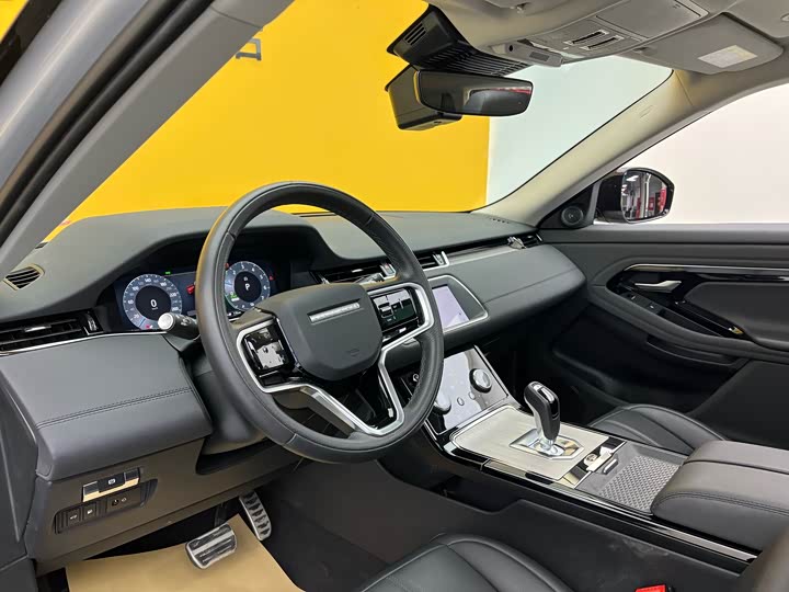 2022 Land Rover Range Rover Evoque L Hybrid
