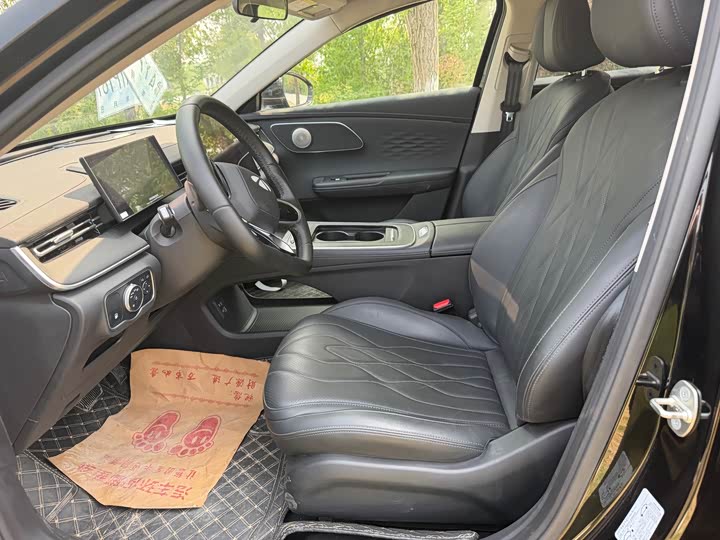 Chery Fulwin A8L 2025 2025款 1.5TGDI 145km 标准型