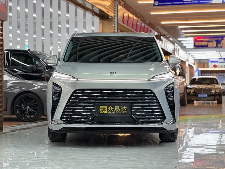 Buick GL8 ES 2025 2025款 陆尊 智享版