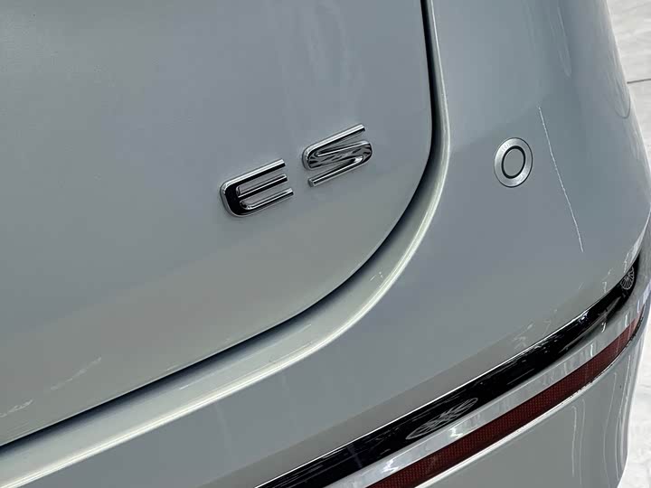 Buick GL8 ES 2025 2025款 陆尊 智享版