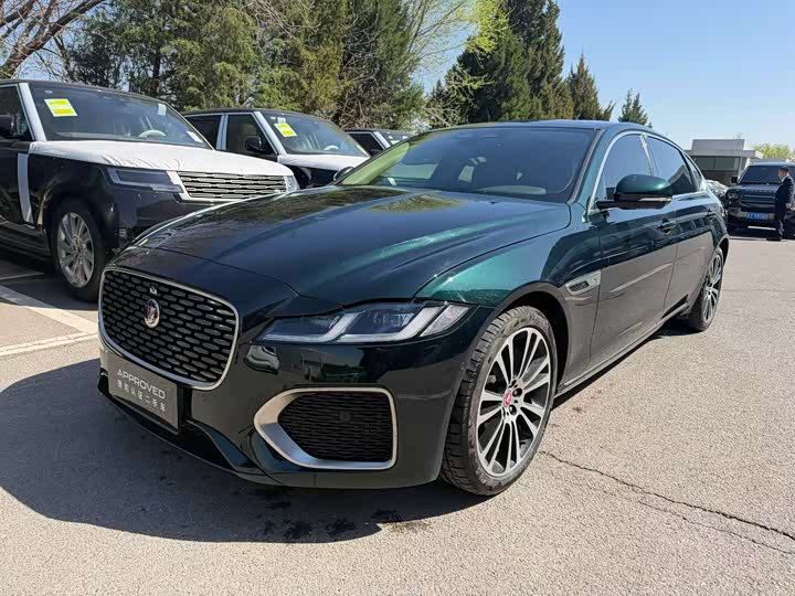 Jaguar XF L 2024 2024款 2.0T P250 两驱尊享豪华版