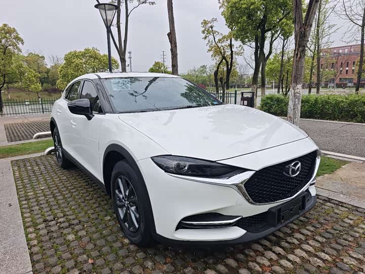 Mazda CX-4 2021 2021款 2.0L 自动两驱蓝天活力版