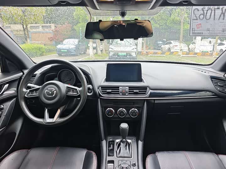 Mazda CX-4 2021 2021款 2.0L 自动两驱蓝天活力版