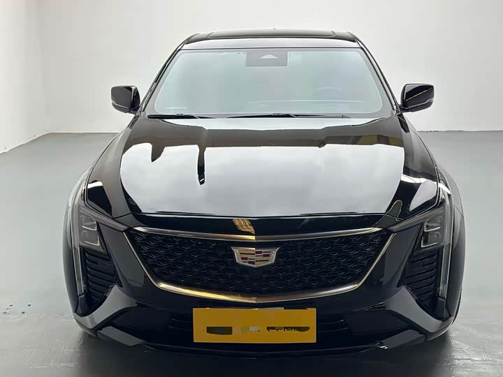 Фото 2 - Cadillac CT5