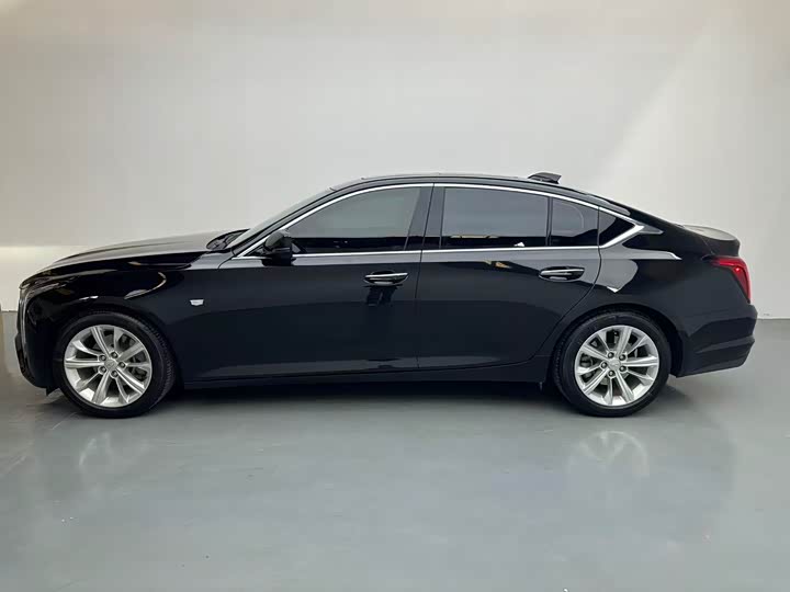 Фото 3 - Cadillac CT5