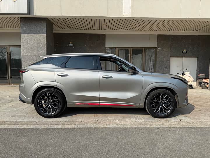 Changan Oshan Z6 2023 2023款 蓝鲸 1.5T DCT智领型