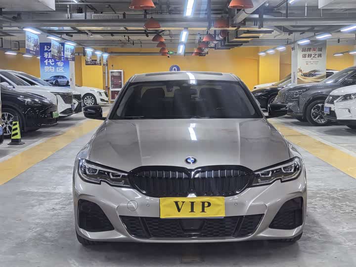 Фото 2 - BMW 3 Series