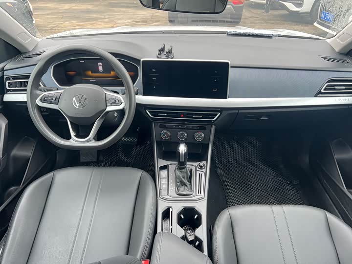 Фото 6 - Volkswagen Lavida