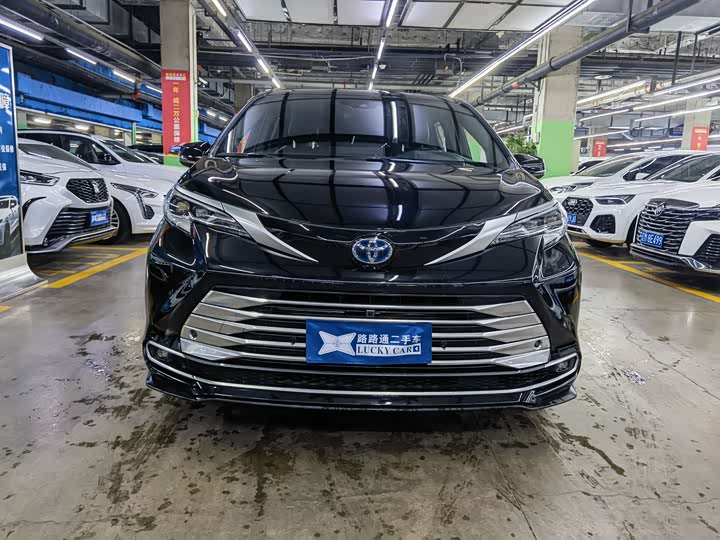 Toyota Sienna 2021 2021款 2.5L混动 铂金版