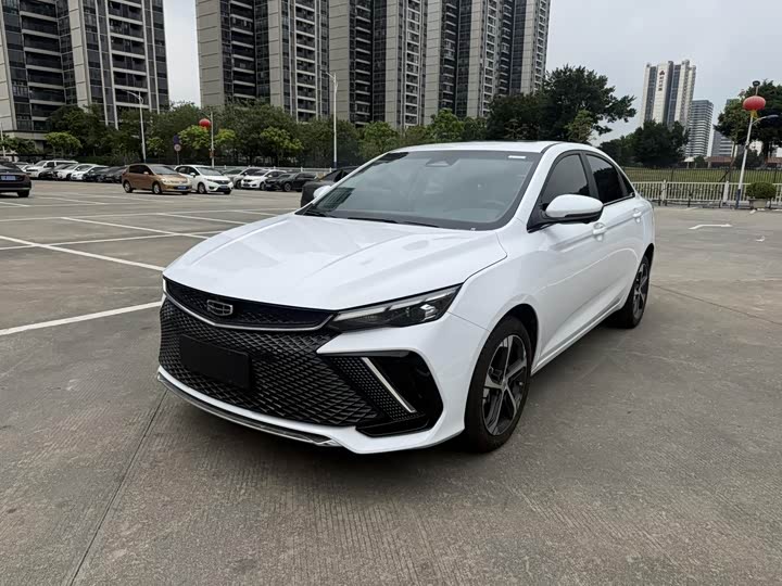 Geely Emgrand L 2022 2022款 1.4T CVT尊贵型
