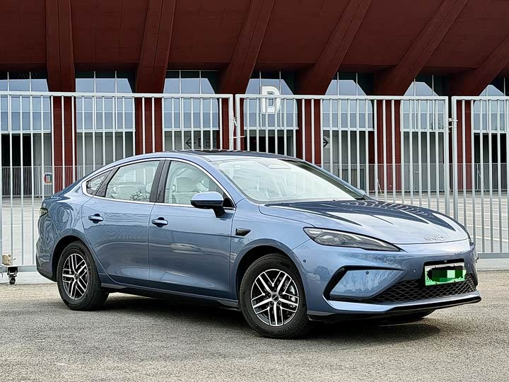 BYD Seal 05 DM-i Hybrid 2025 2025款 DM-i 智驾版 120KM旗舰型