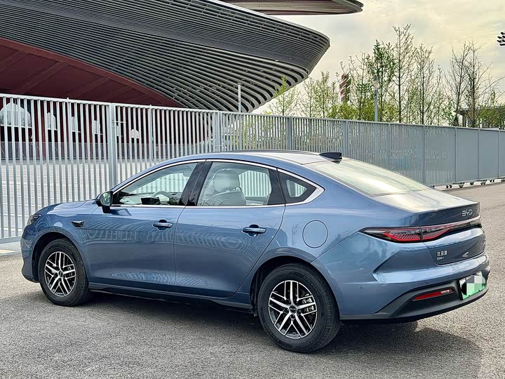 BYD Seal 05 DM-i Hybrid 2025 2025款 DM-i 智驾版 120KM旗舰型