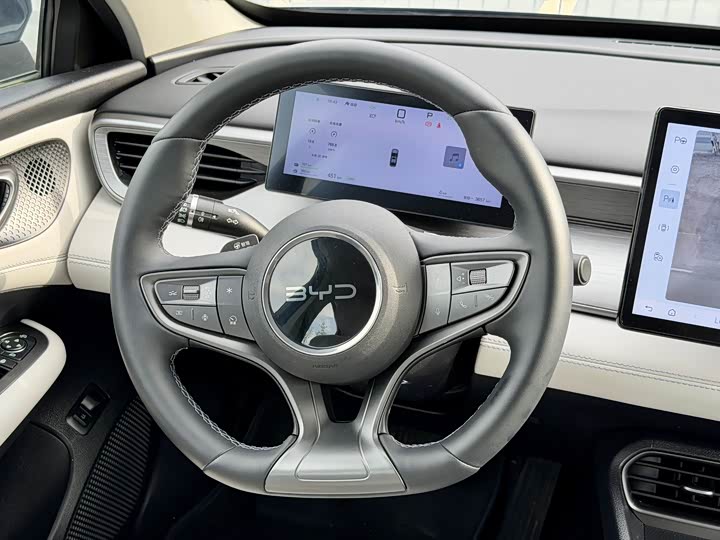 BYD Seal 05 DM-i Hybrid 2025 2025款 DM-i 智驾版 120KM旗舰型