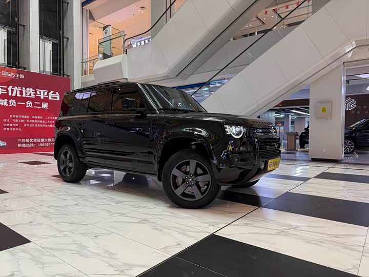 Фото 1 - Land Rover Defender