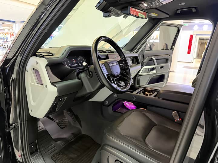 Фото 6 - Land Rover Defender