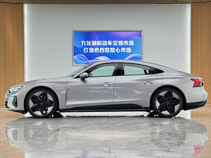 Audi e-tron GT 2023 2023款 基本型