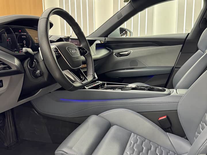 Audi e-tron GT 2023 2023款 基本型
