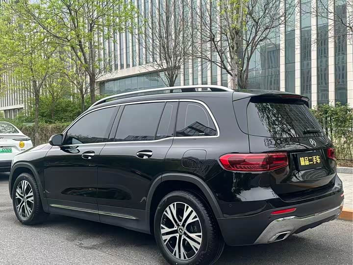 Фото 5 - Mercedes-Benz GLB-Class