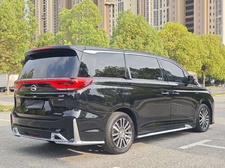 Фото 4 - GAC Trumpchi M8