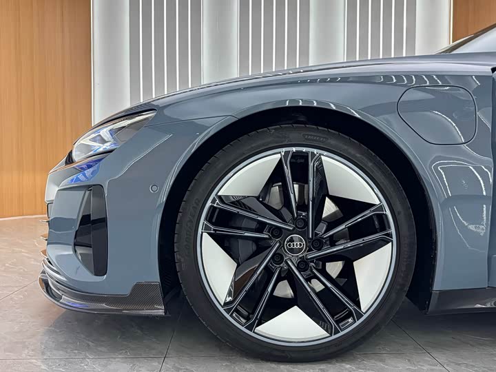Audi e-tron GT 2023 2023款 基本型