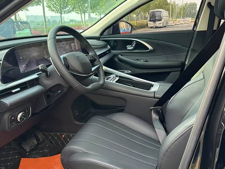 Exeed TXL 2024 2024款 300T 两驱王者版