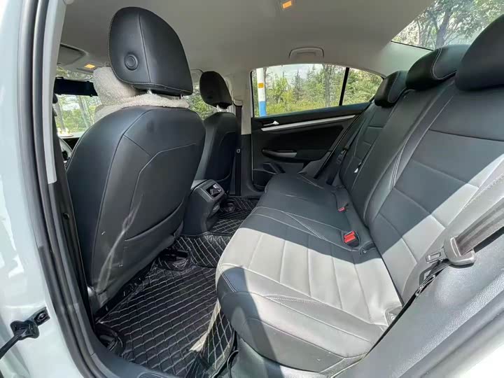 Фото 5 - Volkswagen Bora