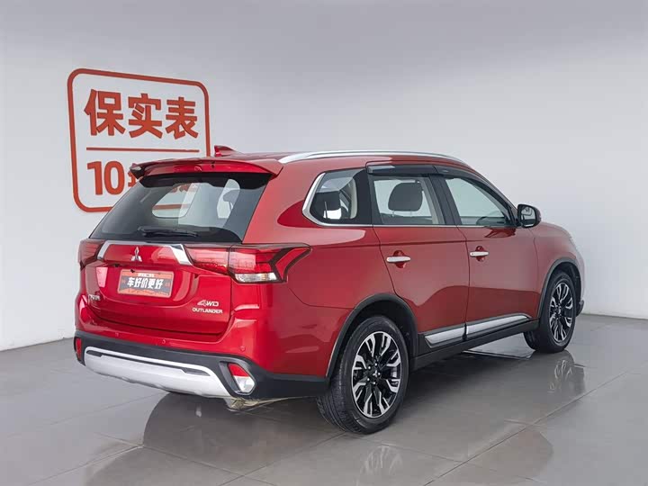 Mitsubishi Outlander 2020 2020款 2.4L 四驱致享版 5座