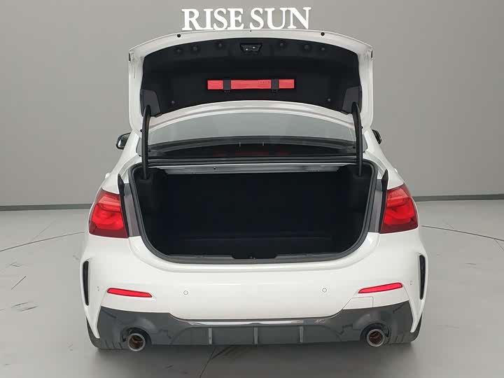 Фото 5 - BMW 1 Series