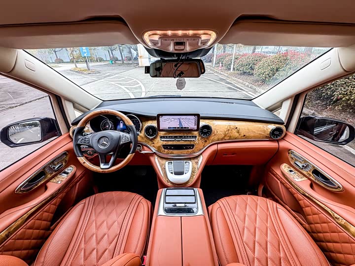 Mercedes-Benz V-Class 2022 2022款 V 260 L 长轴距豪华版