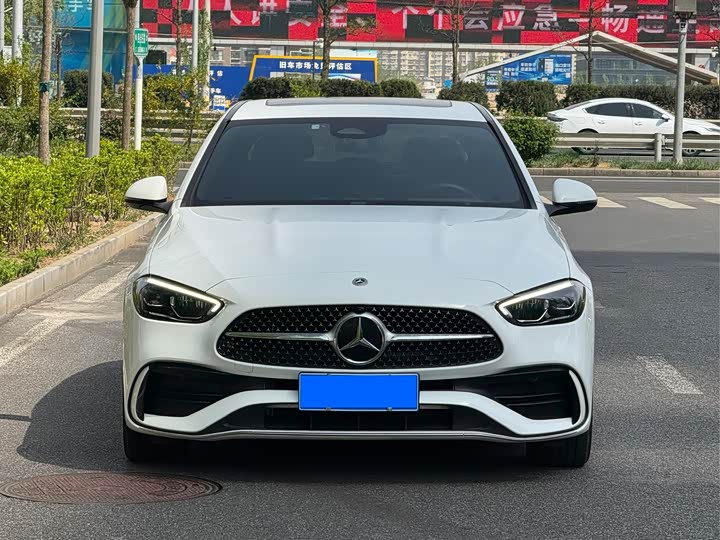 Zdjęcie 2 - Mercedes-Benz C-Class